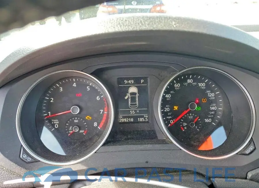 3VWDB7AJ8HM201050# 9