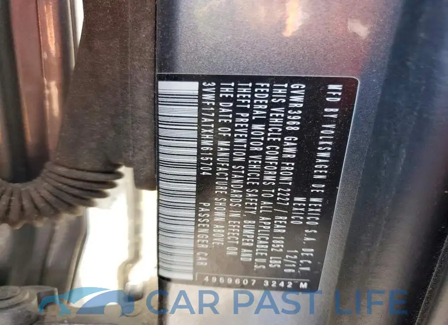 3VWF17ATXHM615704# 12