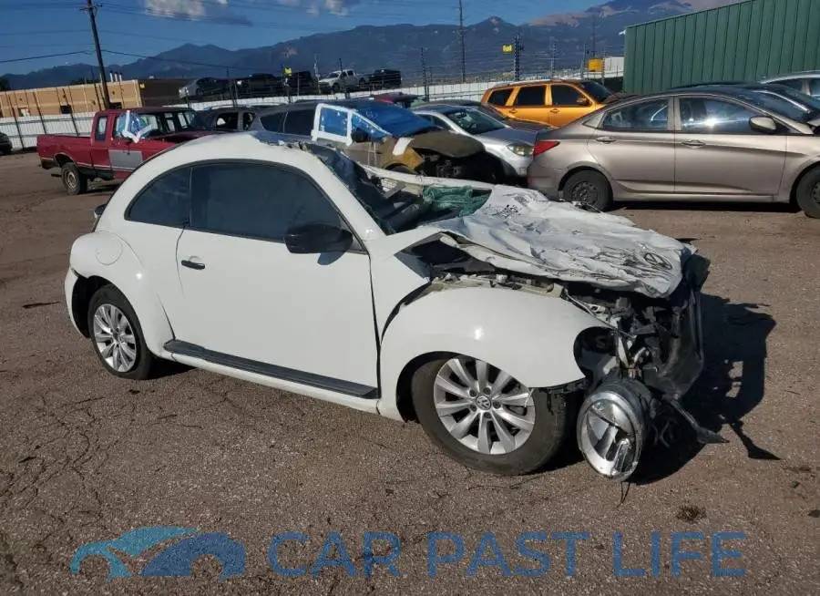 3VWFD7AT9JM716553# 4