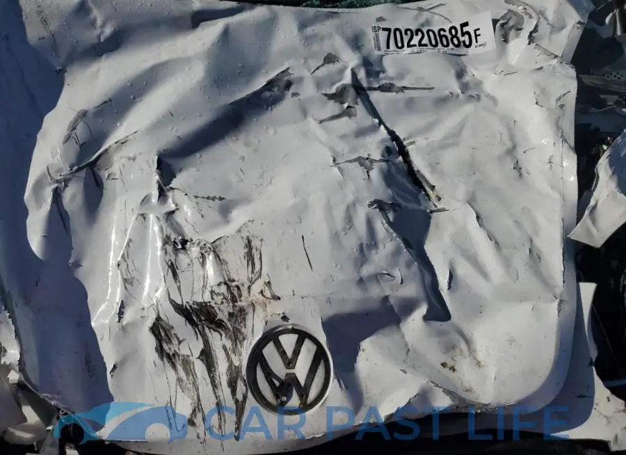 3VWFD7AT9JM716553# 11