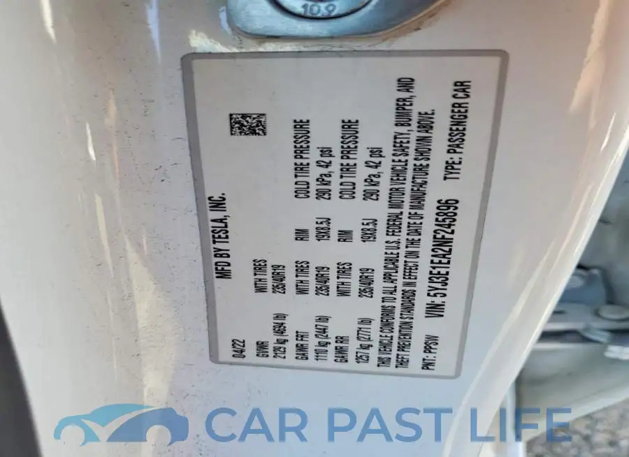 5YJ3E1EA2NF245896# 12