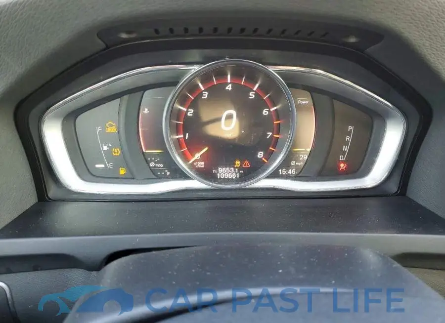 LYV402HK6JB173772# 9