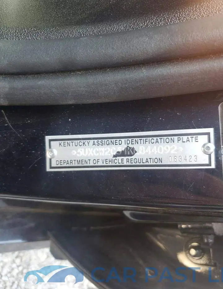 5UXCW2C51KLB44092# 13
