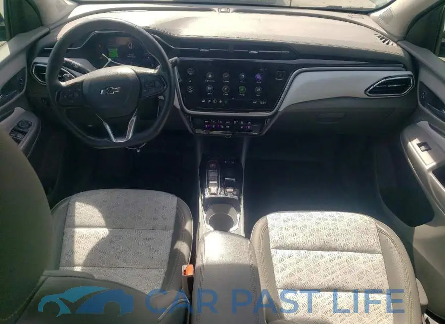 1G1FZ6S00P4104872# 8