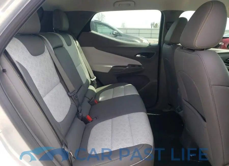 1G1FZ6S00P4104872# 11
