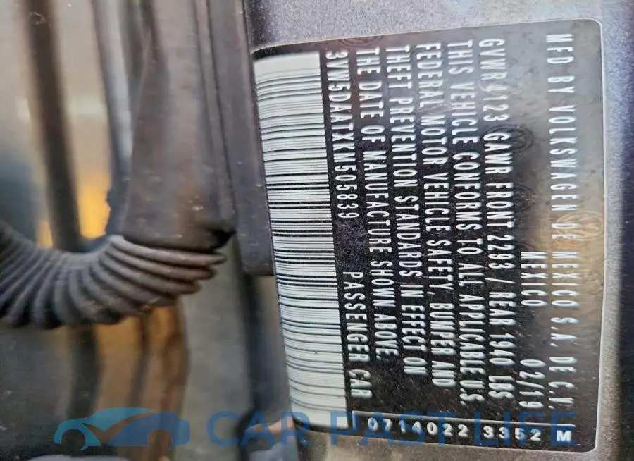 3VW5DAATXKM505839# 13