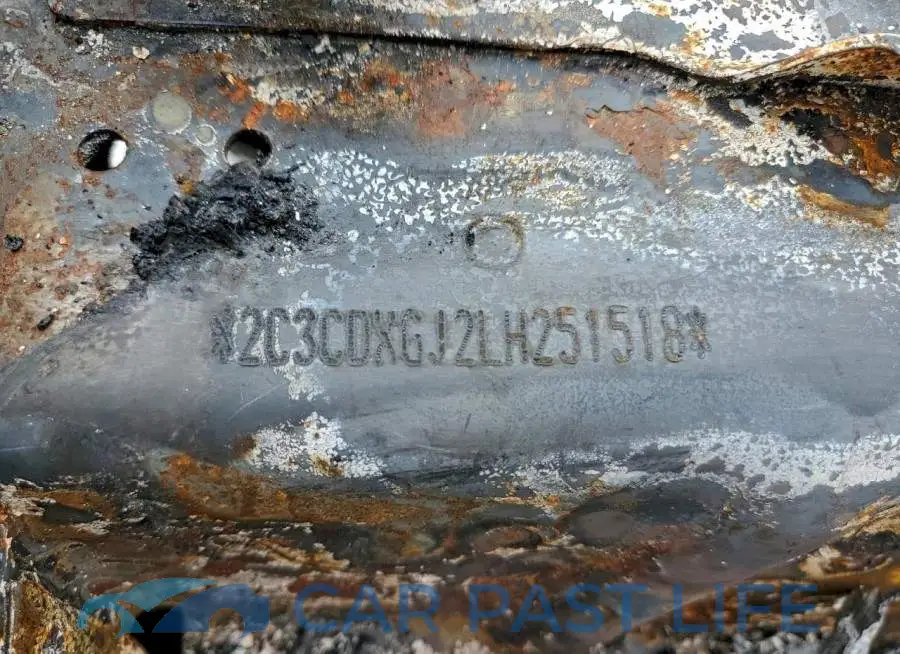 2C3CDXGJ2LH251518# 12