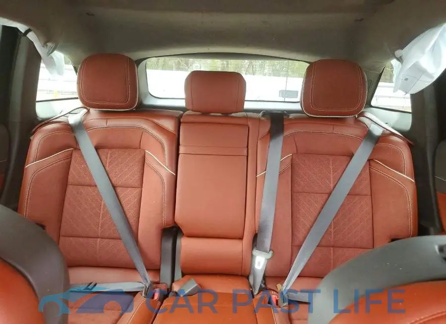 5LMPJ9J45RJ793734# 10