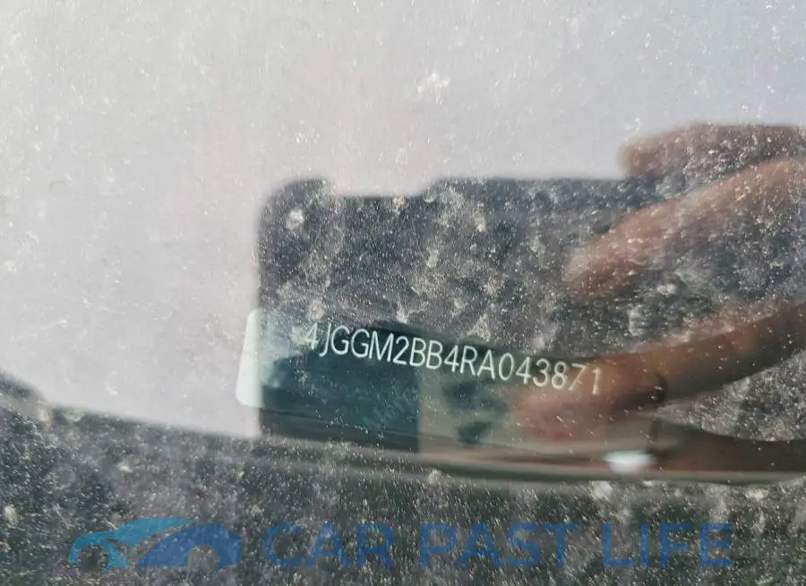 4JGGM2BB4RA043871# 13
