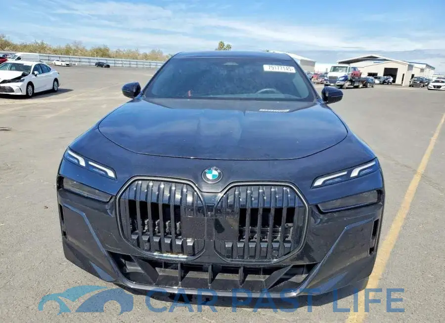 WBA23EH04SCV65772# 5
