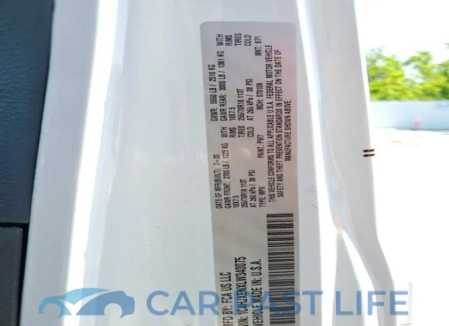 1C4HJXENXLW340075# 13
