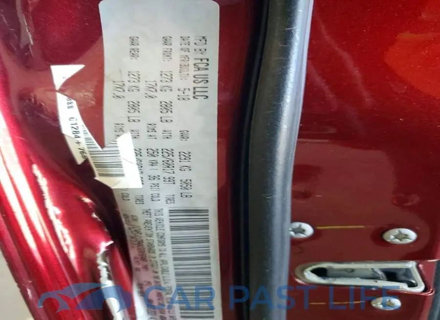 1C4PJLCB4KD205648# 12