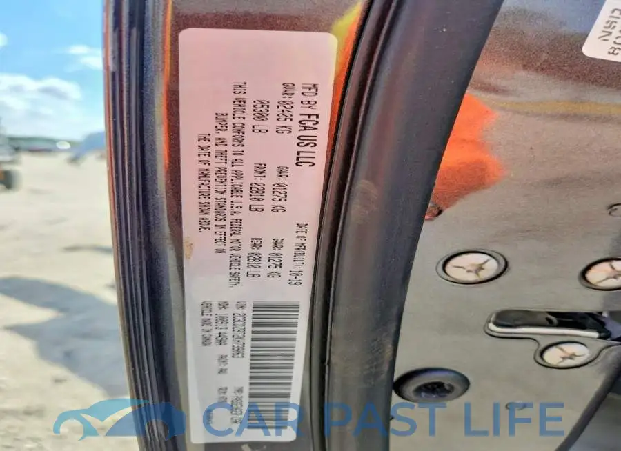 2C3CDZBT2KH739063# 13