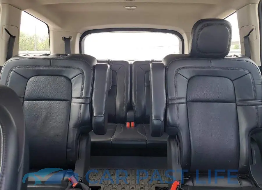 5LM5J7XC1MGL03175# 10