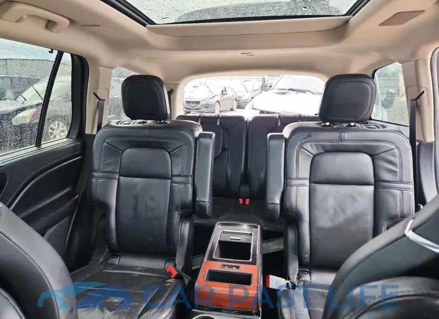 5LM5J7XC2MGL00639# 10