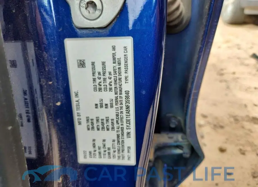 5YJ3E1EA8NF359840# 12