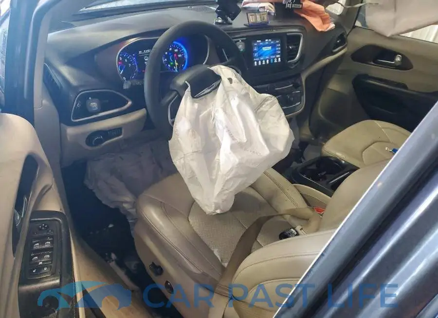 2C4RC1DG4MR549787# 8