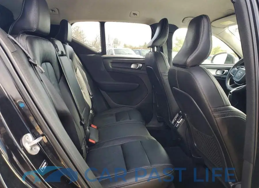 YV4162UK6N2761960# 10
