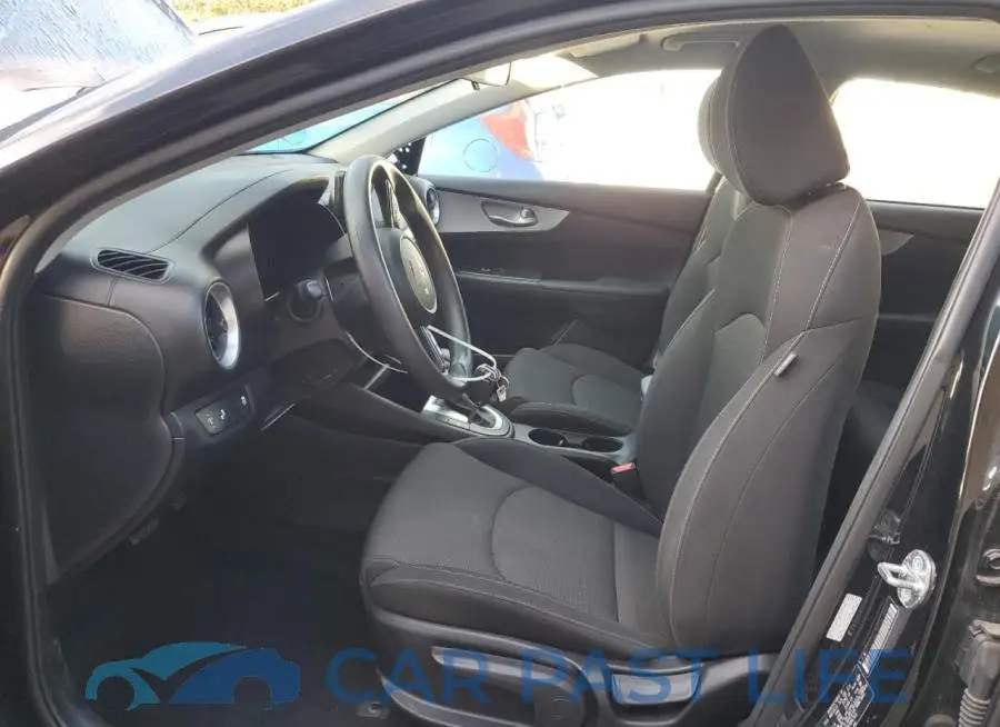 3KPF24AD8PE604703# 7