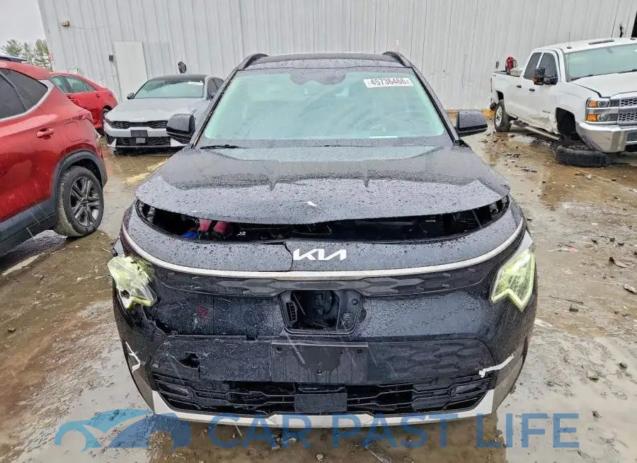 KNDCT3L12R5082520# 5