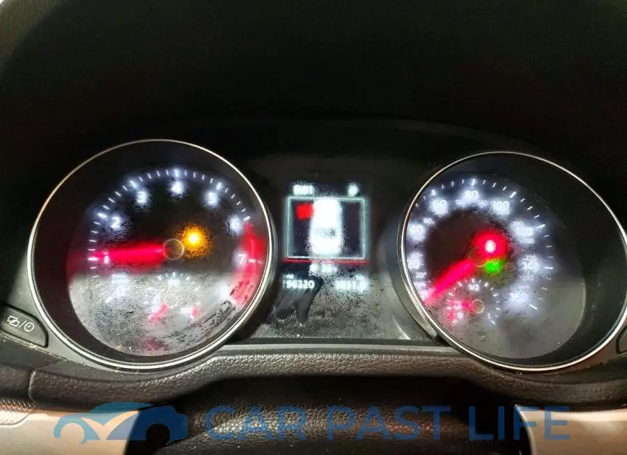1VWLA7A38KC013170# 9