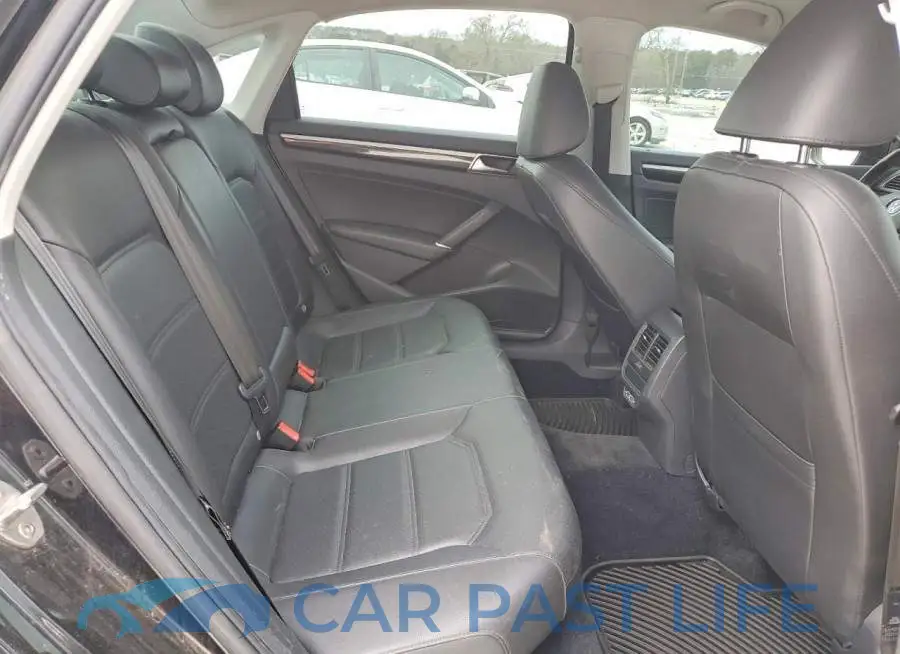 1VWMA7A32KC003027# 10