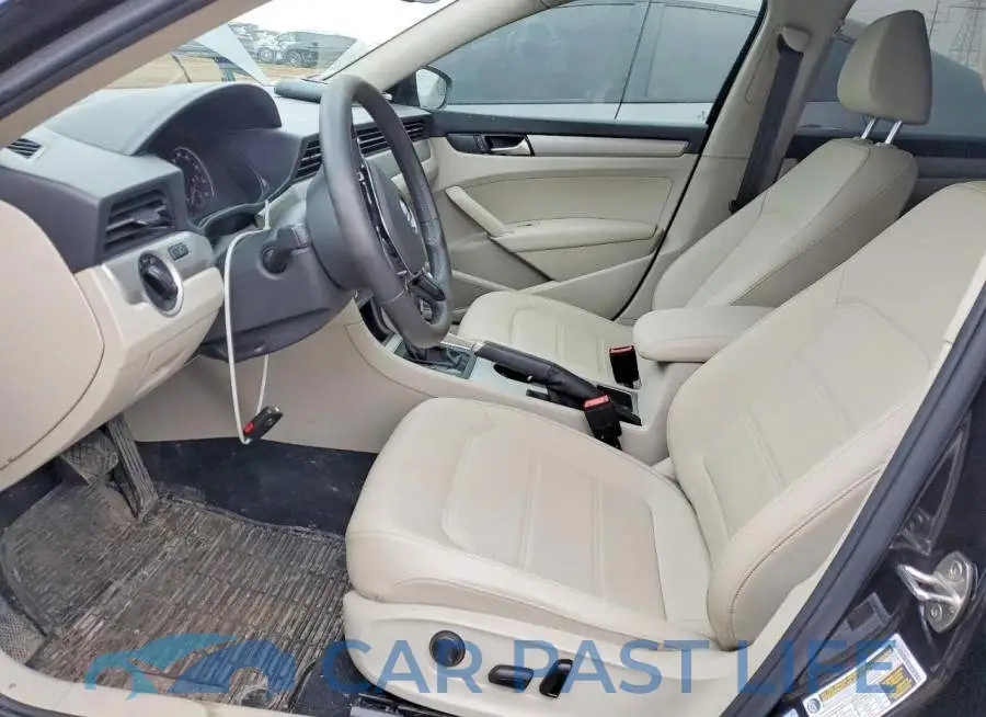 1VWSA7A33NC005705# 7