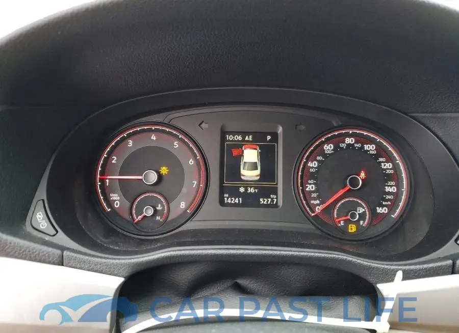 1VWSA7A33NC005705# 9
