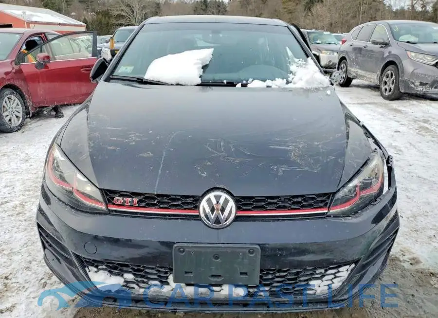 3VW5T7AU0MM004461# 5