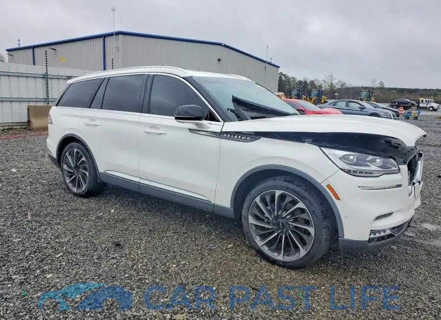 5LM5J7XC9LGL34348# 4