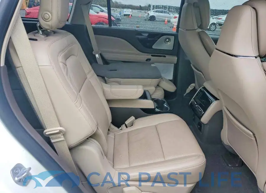 5LM5J7XC9LGL34348# 11