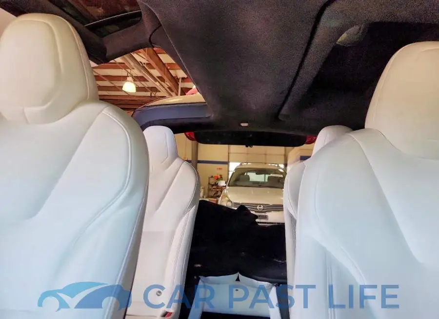 5YJXCBE26LF235908# 10
