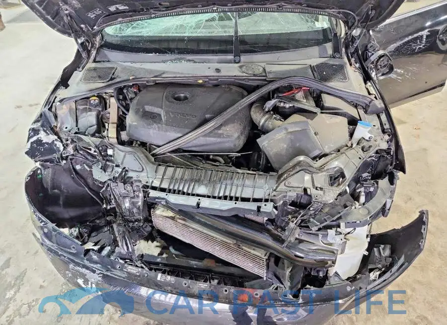 LYV402TK7JB172430# 11