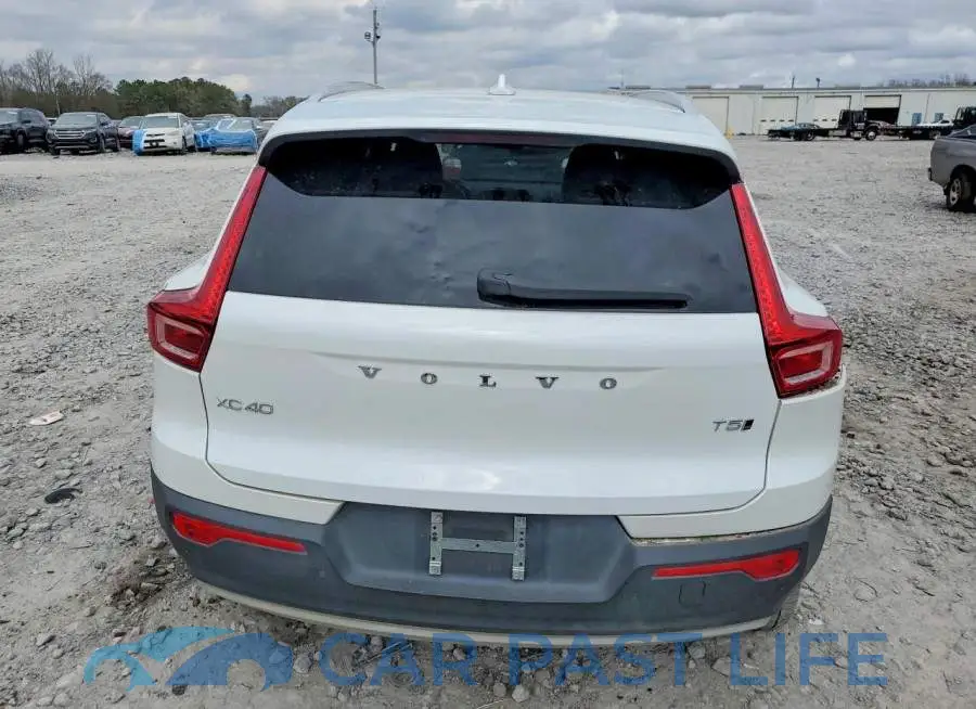 YV4162UK1N2764152# 6