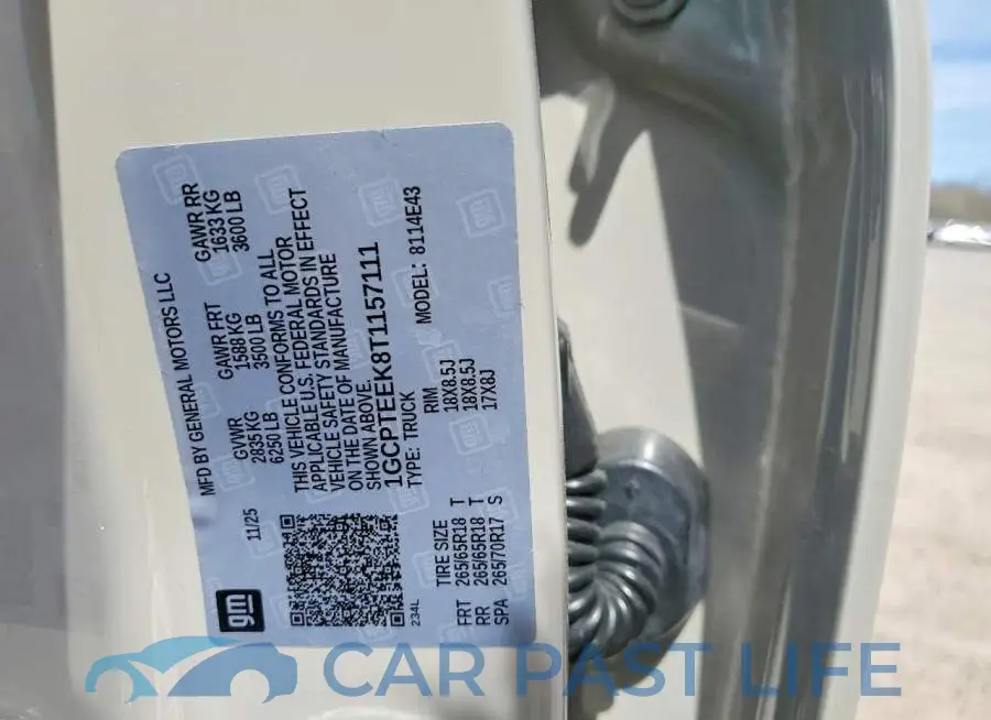 1GCPTEEK8T1157111# 12