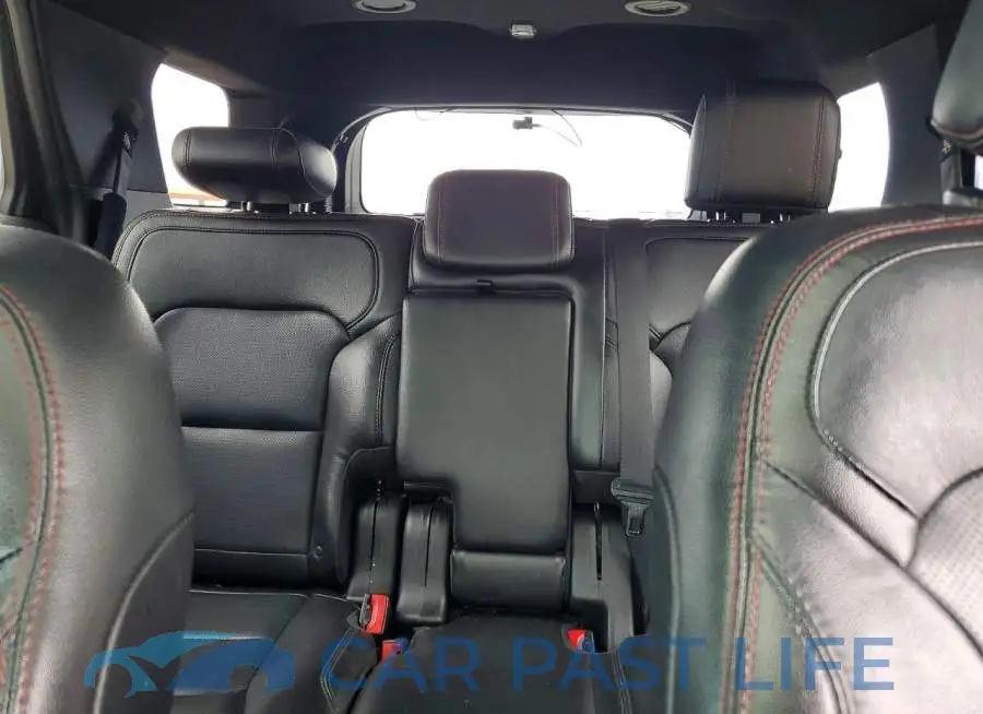 1FM5K8GT9JGA50561# 10