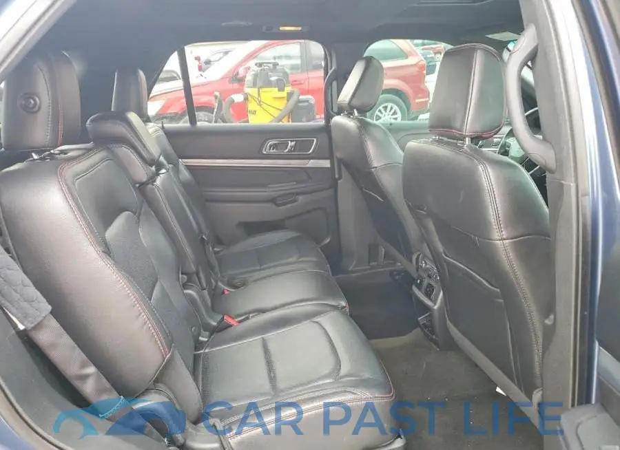 1FM5K8GT9JGA50561# 11