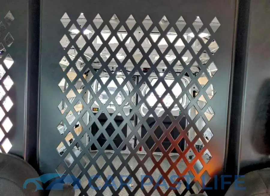 1FTYR1ZM8KKA55100# 10