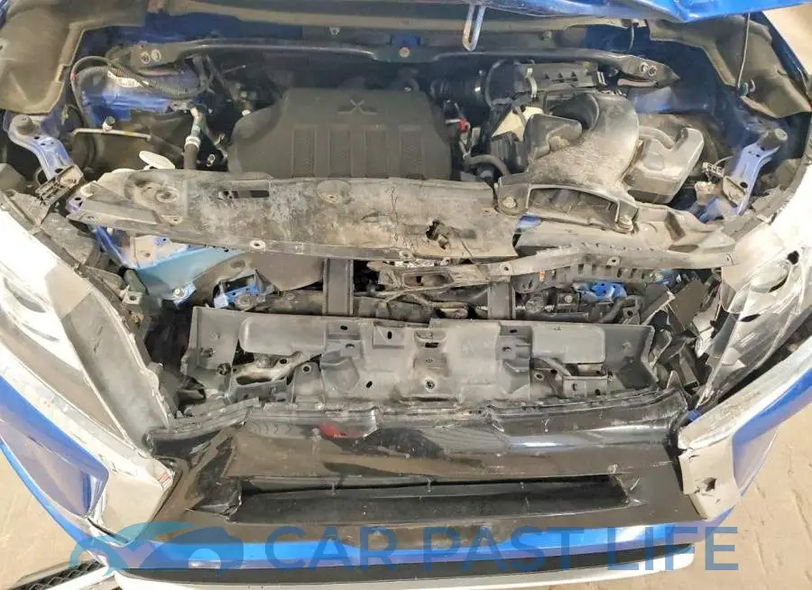 JA4AT5AA1JZ064653# 11