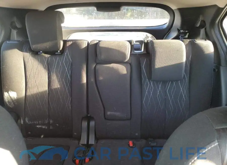 JA4AT5AA7JZ038090# 10