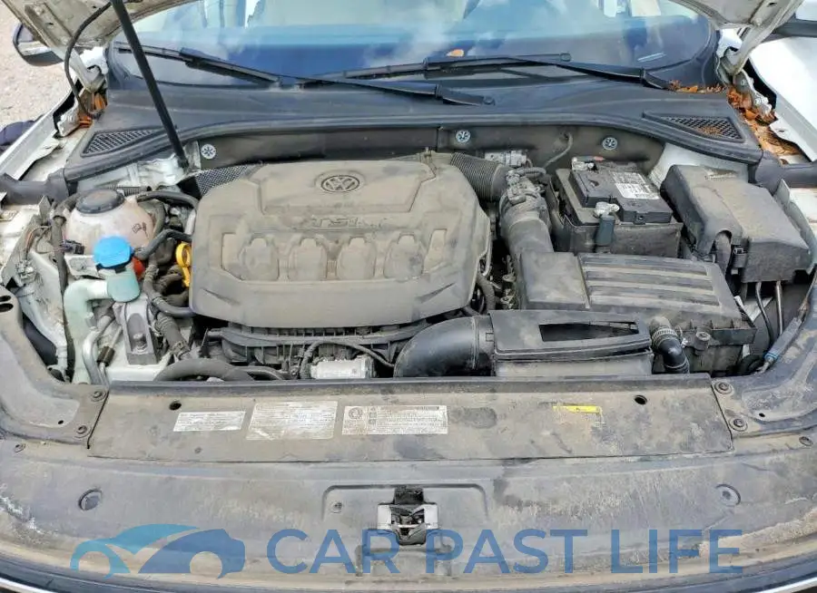 1VWLA7A32KC003122# 11