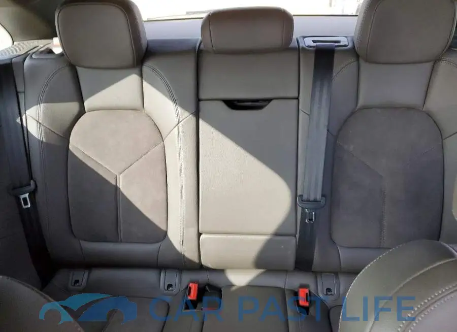 WP1AA2A58MLB13009# 10