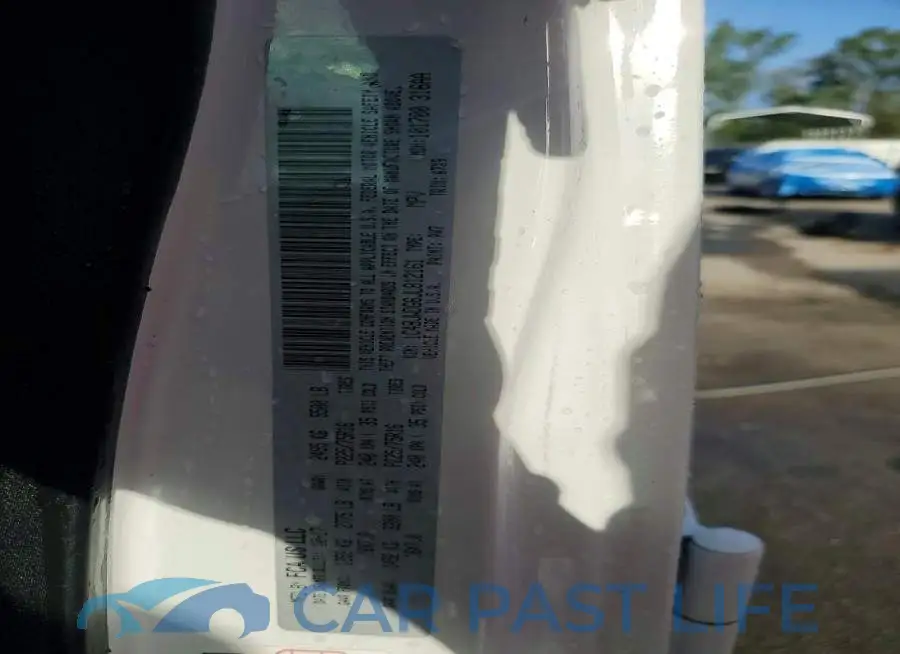 1C4BJWDG6JL812161# 13
