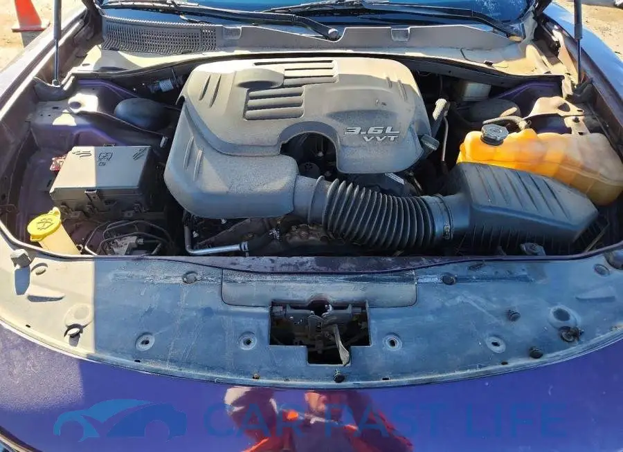 2C3CDXHG6MH648718# 11