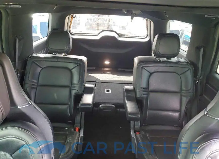 5LMJJ2LT9JEL01687# 10