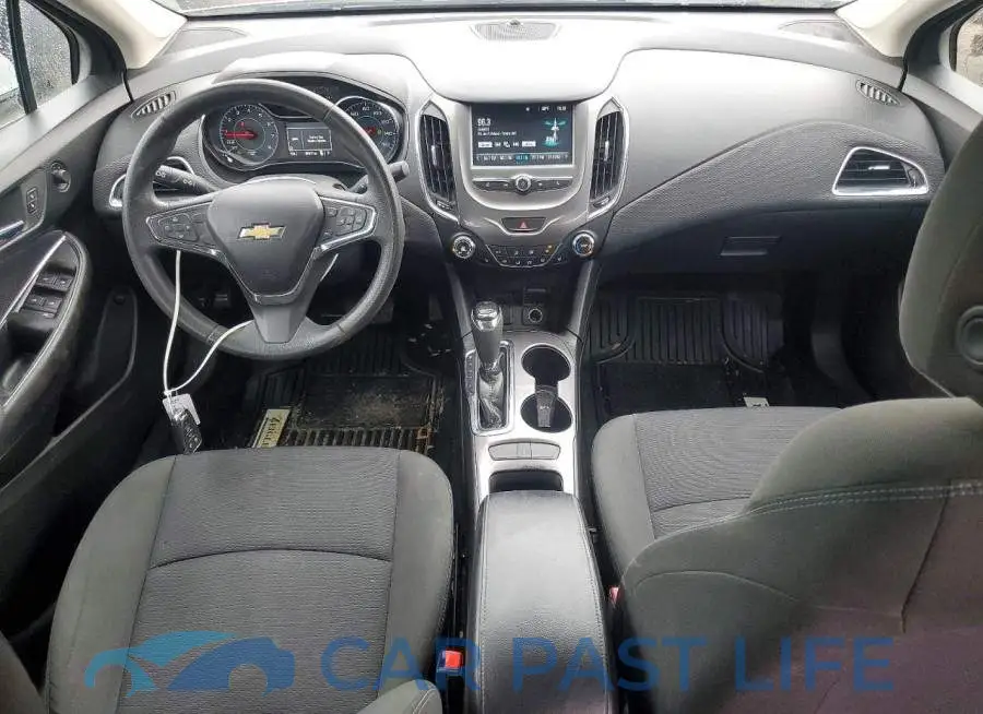 1G1BE5SM5J7135256# 8