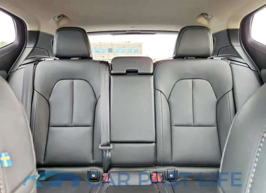 YV4162UK4M2457279# 10