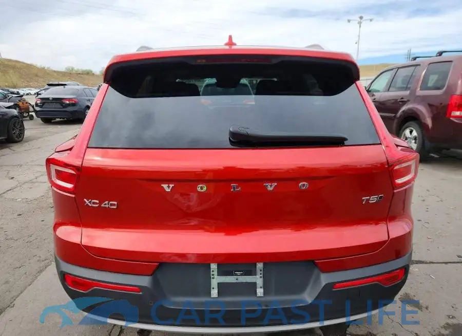 YV4162UK4M2457279# 6