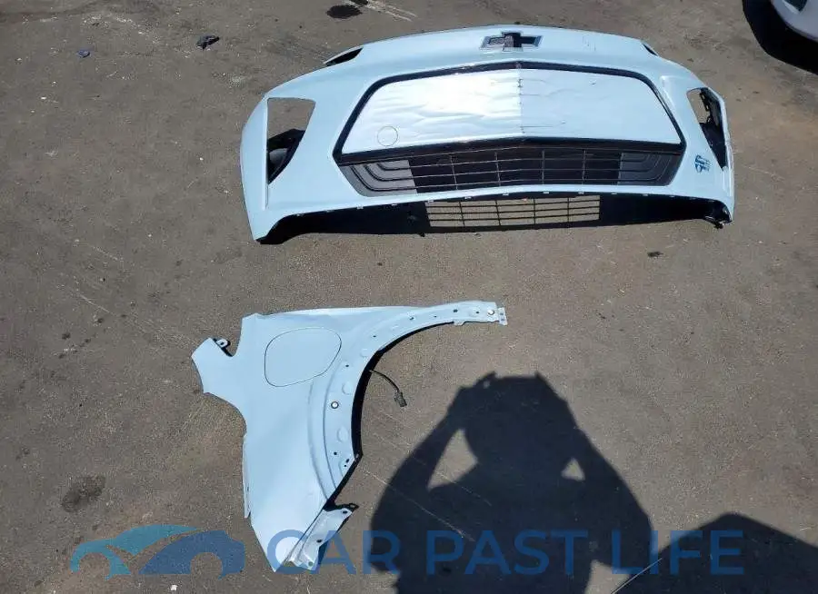 1G1FZ6S02N4108953# 13
