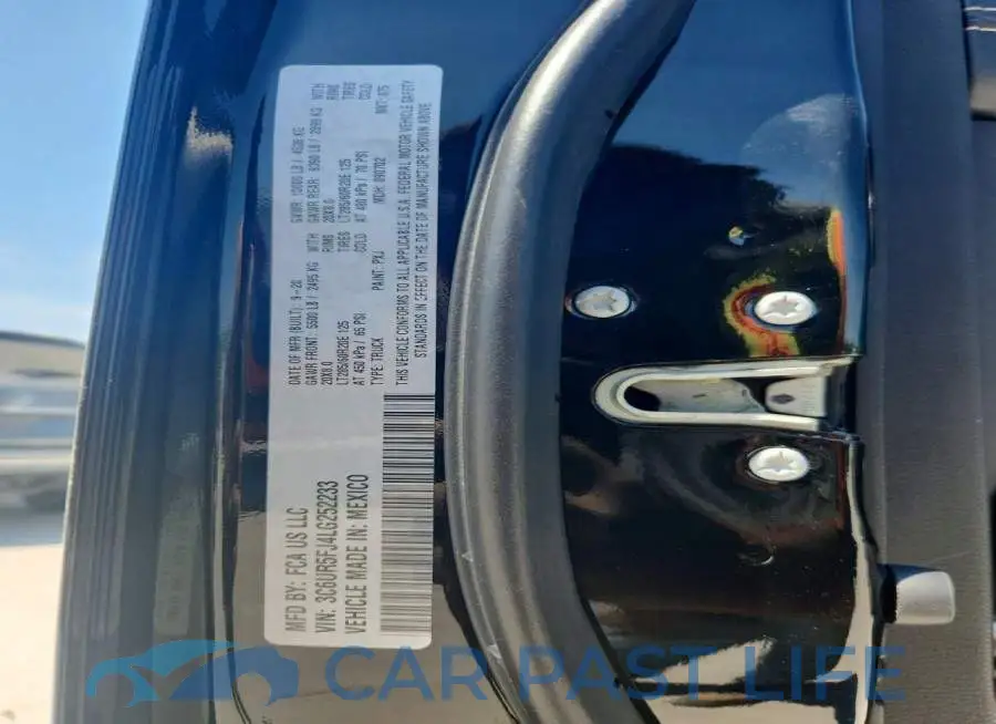 3C6UR5FJ4LG252233# 13